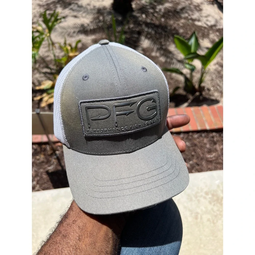 Columbia PFG Mesh Snapback Hat Kids Grey White Performance Fishing Gear Cap